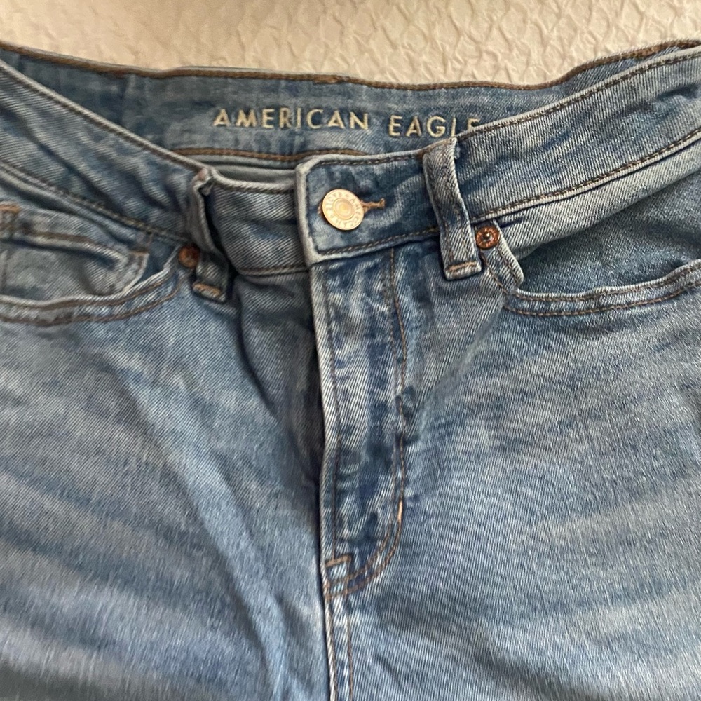 American eagle Mom Jeans